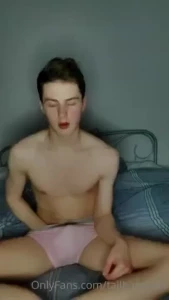 17942864