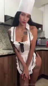 18604471