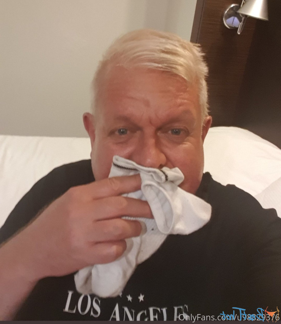Karlos [ u98829376 ] Onlyfans leaked photo 17368964 on Hotleaks.tv