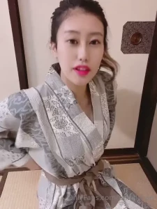 17931225