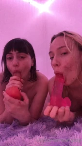 Uni Dream [ unicorndreampop ] Onlyfans leaked video 17931050 on Hotleaks.tv