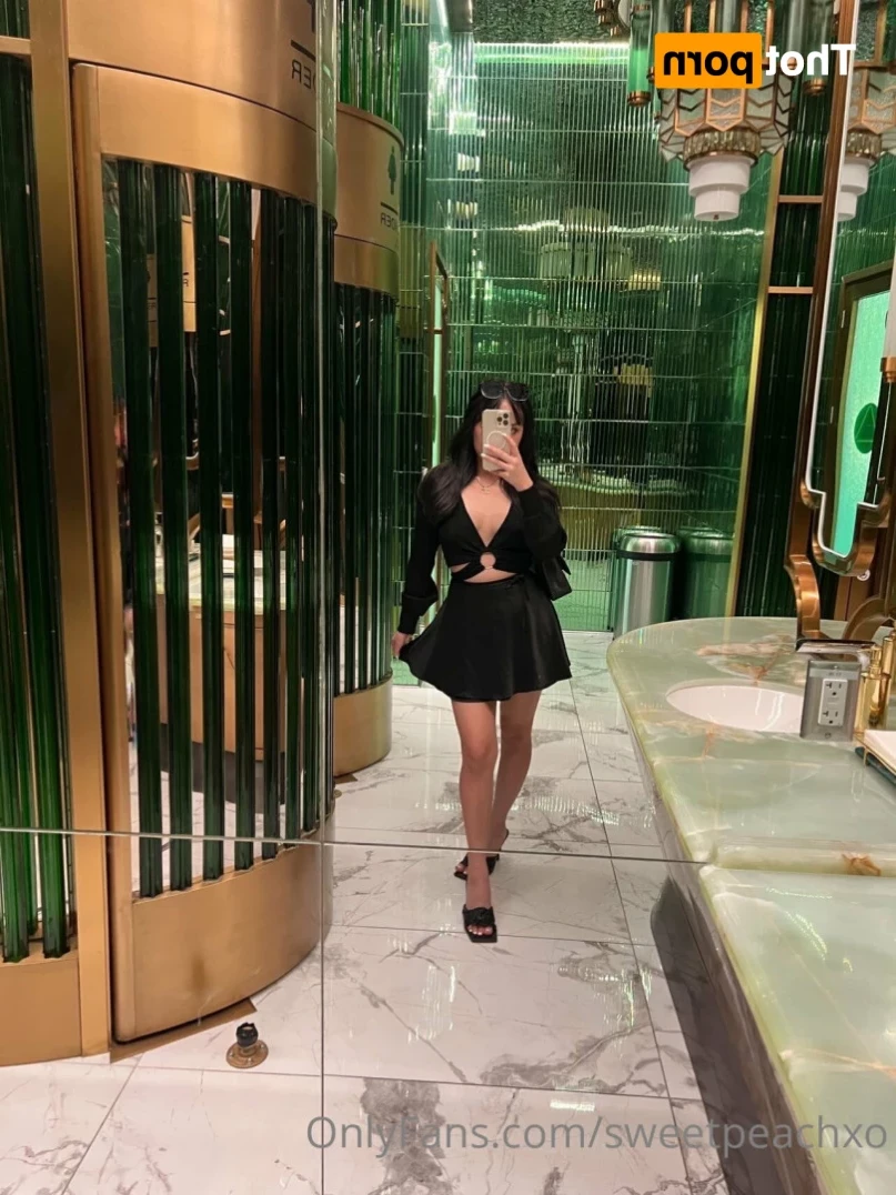 Vivienne [ sweetpeachxo ] Onlyfans leaked photo 11910283 on Hotleaks.tv