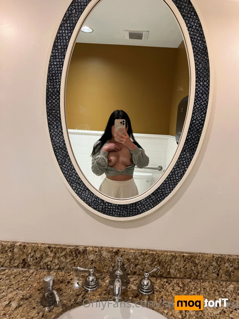 Vivienne [ sweetpeachxo ] Onlyfans leaked photo 16496166 on Hotleaks.tv
