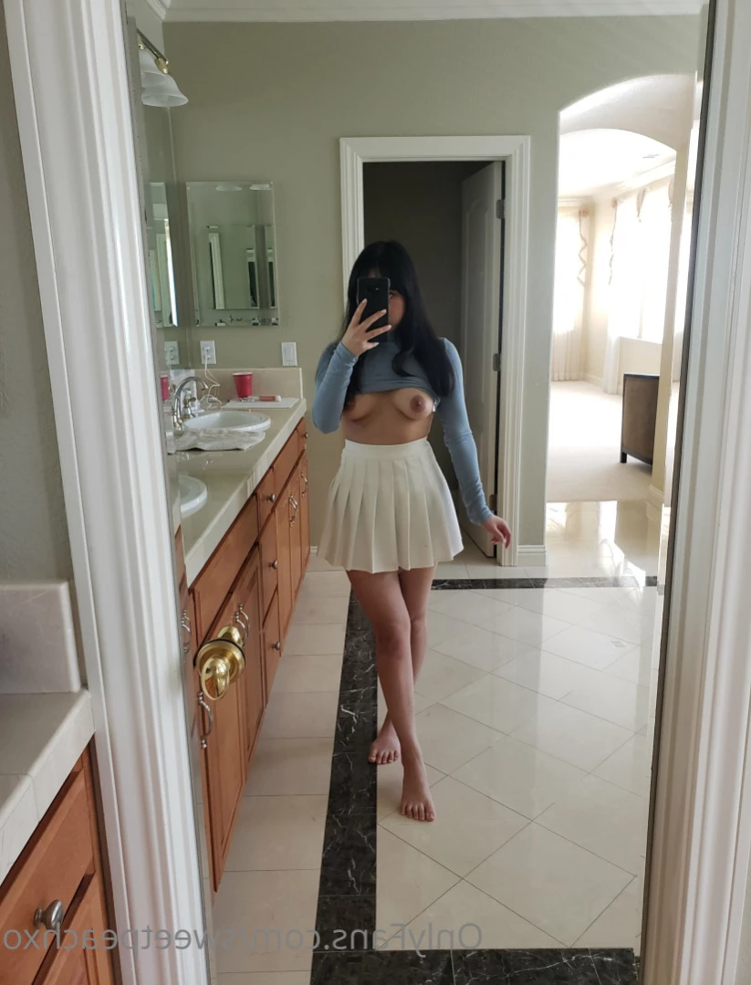 Vivienne [ sweetpeachxo ] Onlyfans leaked photo 16496531 on Hotleaks.tv
