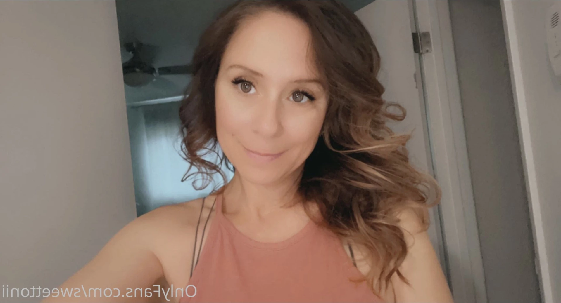 🍭Sweettonii [ sweettonii ] Onlyfans leaked photo 14748913 on Hotleaks.tv