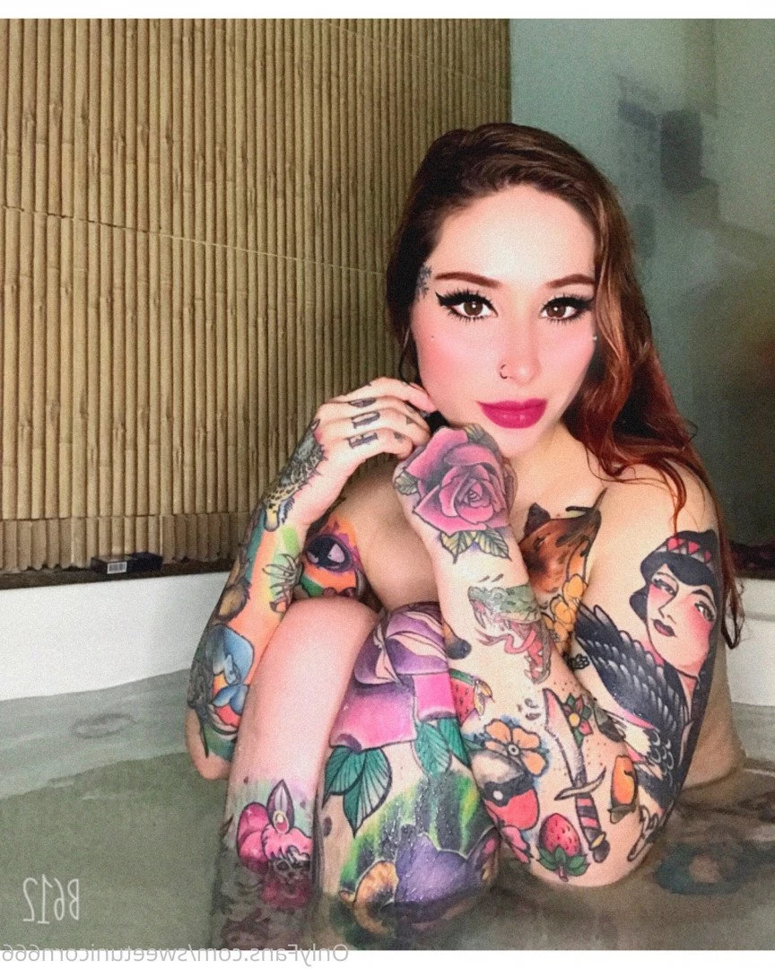Andreita Escobar Oficial 🦄 [ sweetunicorn666 ] Onlyfans leaked photo 1147117 on Hotleaks.tv
