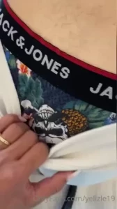 Queen [ queenle19 ] Onlyfans leaked video 17924373 on Hotleaks.tv
