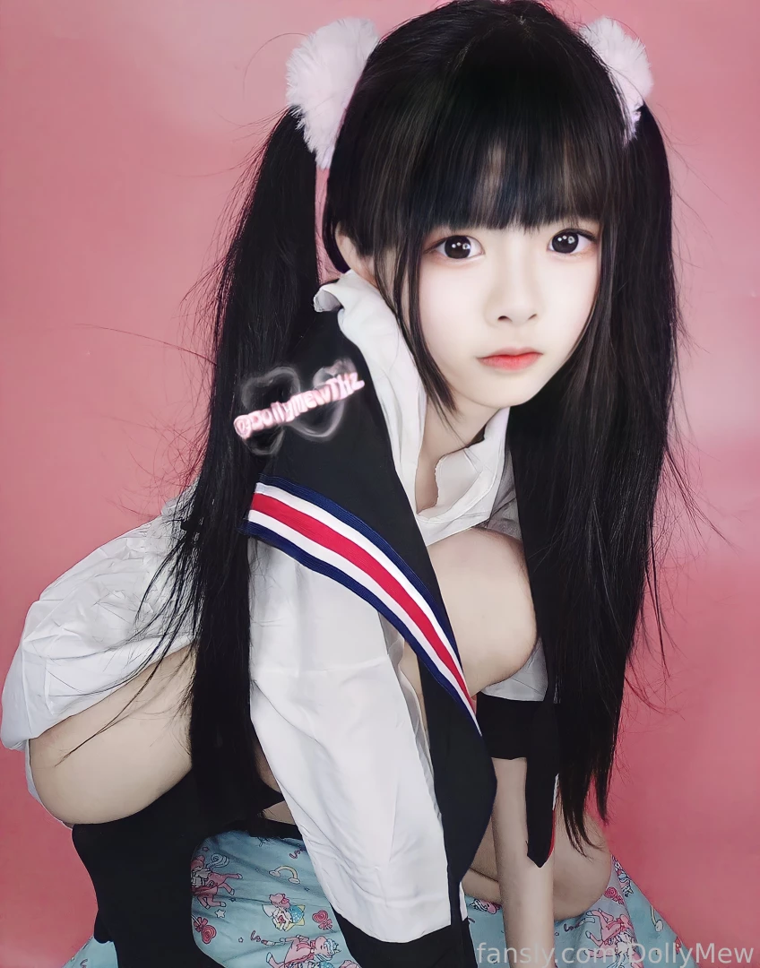 dollymew Onlyfans leaked photo 18124440 on Hotleaks.tv
