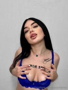 sexwifekriss