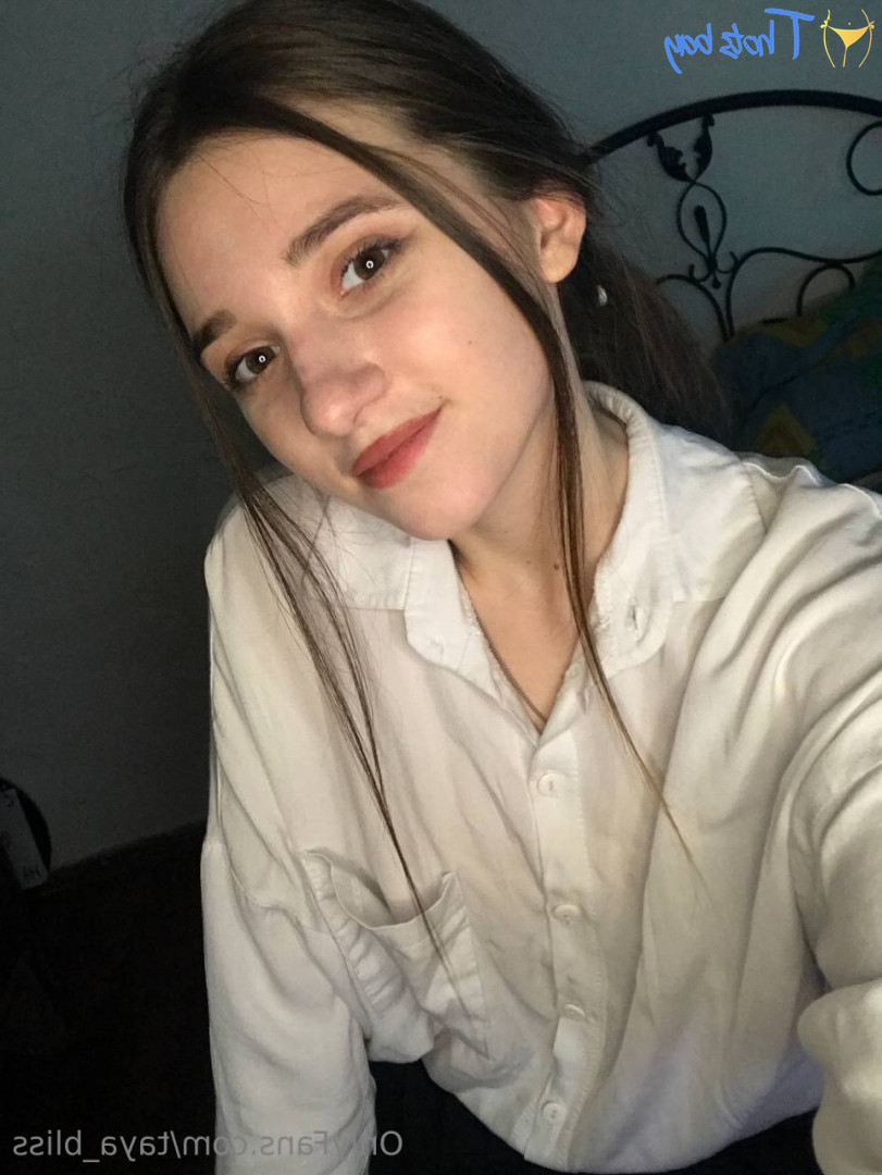 taya_bliss [ taya-bliss ] Onlyfans leaked photo 18126268 on Hotleaks.tv