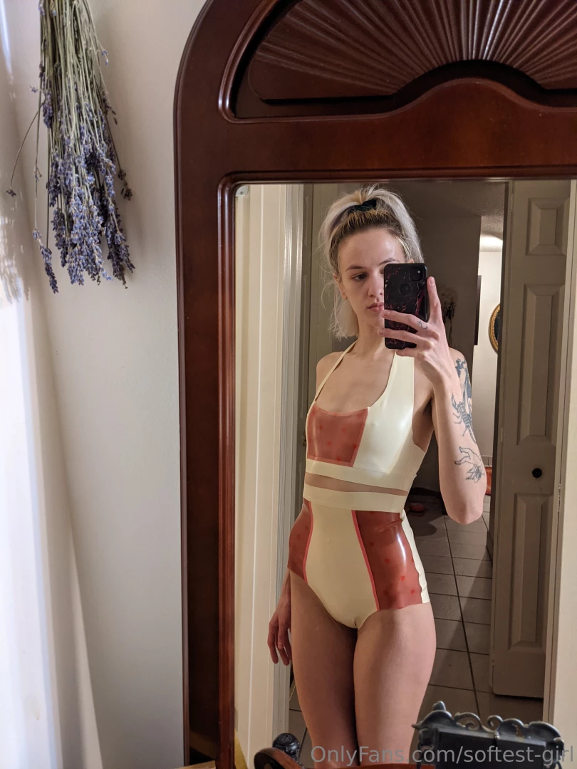 softest-girl Onlyfans leaked photo 18126380 on Hotleaks.tv