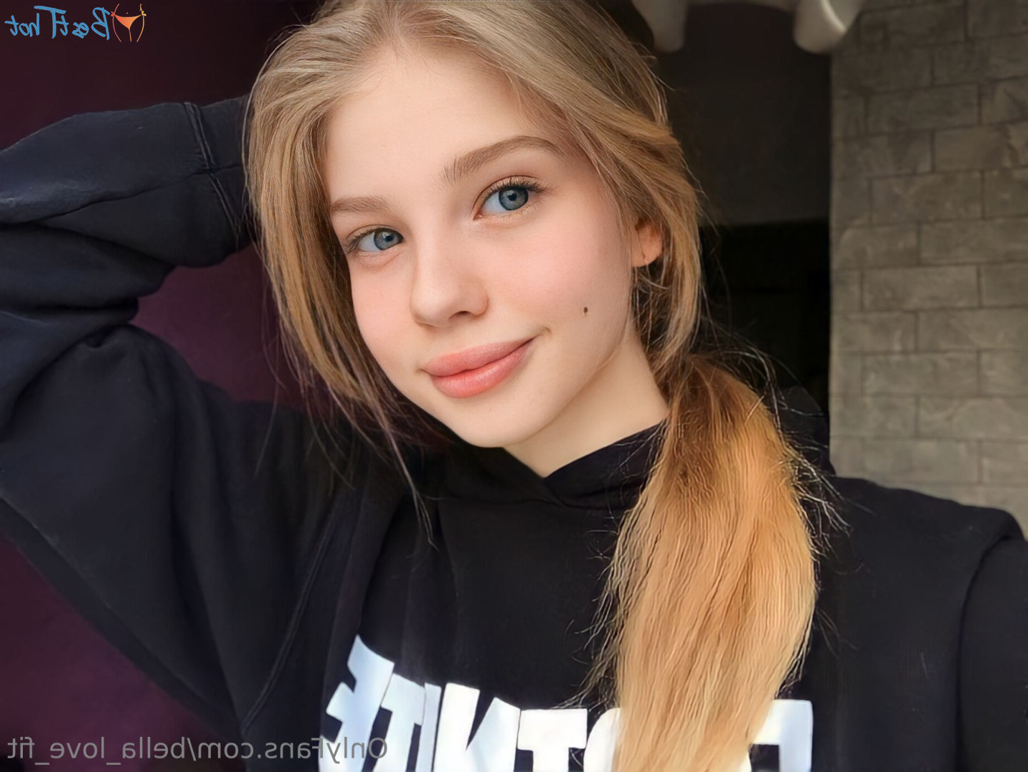 bella_love_fit [ bella-love-fit ] Onlyfans leaked photo 18391414 on Hotleaks.tv