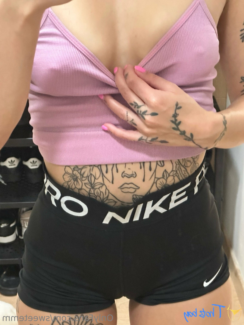 sweetemm Onlyfans leaked photo 18127468 on Hotleaks.tv