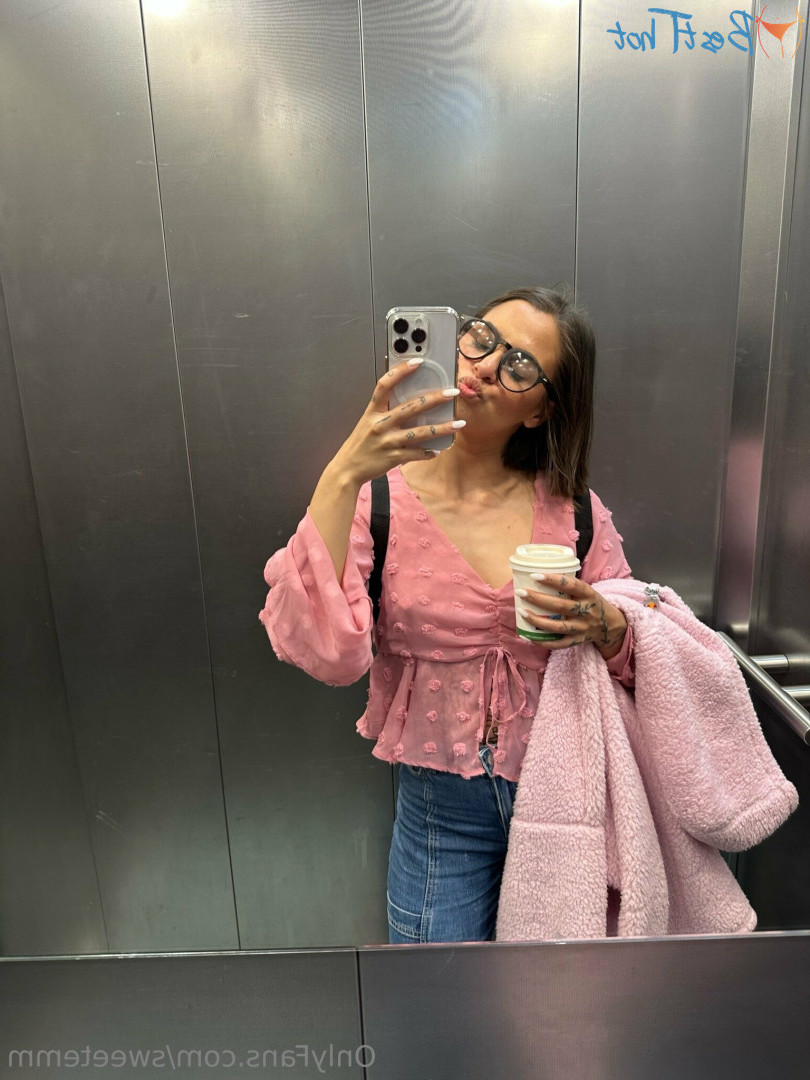 sweetemm Onlyfans leaked photo 18127804 on Hotleaks.tv