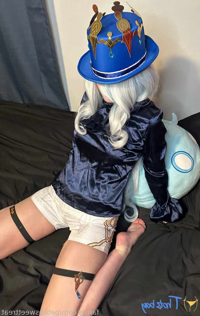 petitesweettreat Onlyfans leaked photo 18529168 on Hotleaks.tv