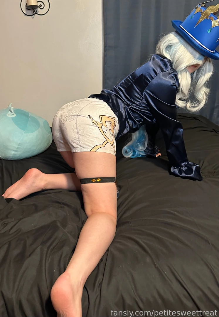 petitesweettreat Onlyfans leaked photo 18529170 on Hotleaks.tv