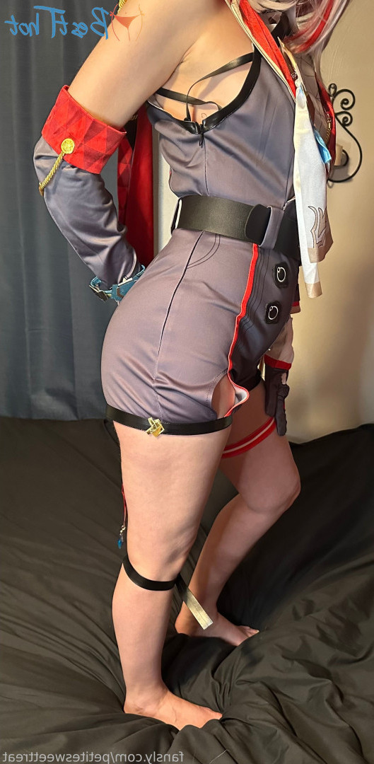 petitesweettreat Onlyfans leaked photo 18531939 on Hotleaks.tv