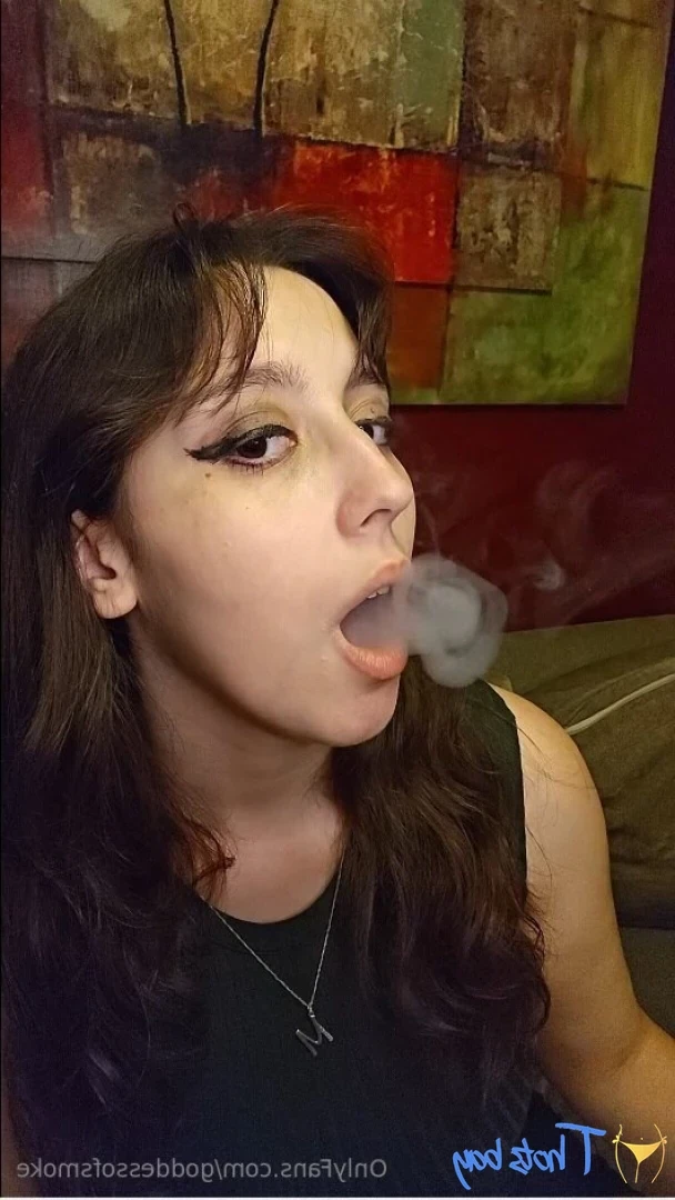 goddessofsmoke Onlyfans leaked photo 18652873 on Hotleaks.tv