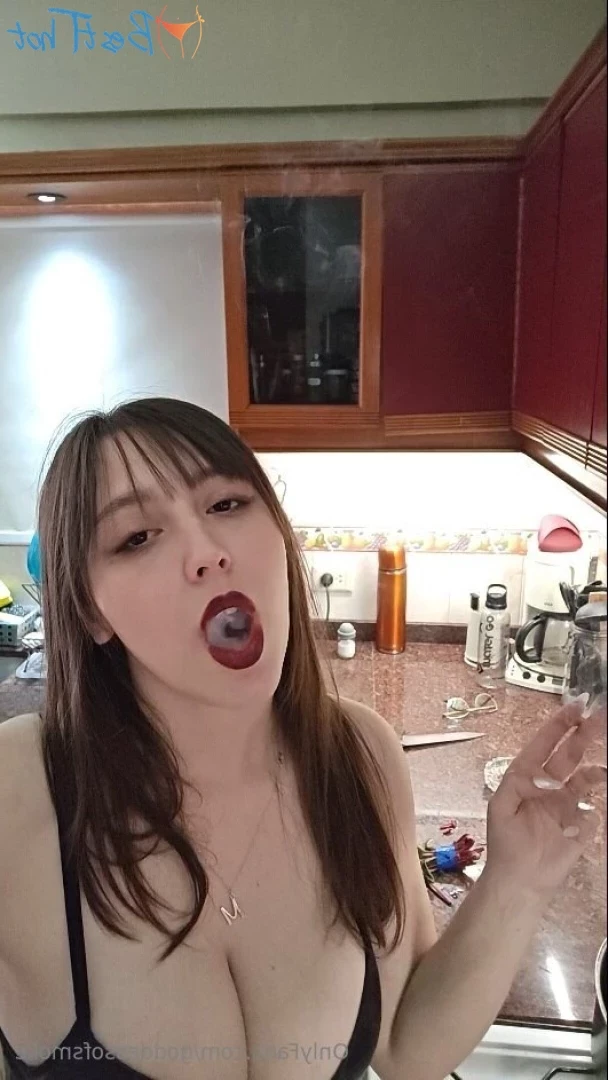 goddessofsmoke Onlyfans leaked photo 18652884 on Hotleaks.tv