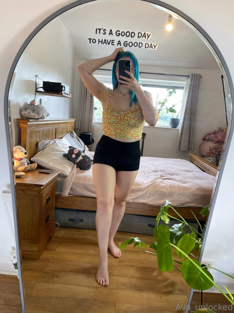 shesdrinkingcoffee Onlyfans leaked photo 18154427 on Hotleaks.tv