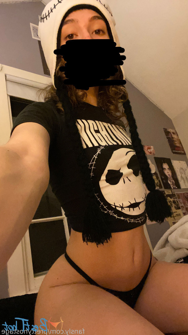 prettyhostage Onlyfans leaked photo 18504204 on Hotleaks.tv