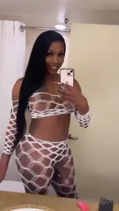 18220621