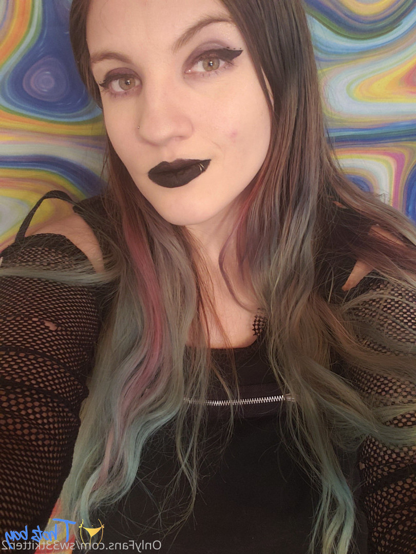 sw33tkitten2 Onlyfans leaked photo 18219028 on Hotleaks.tv