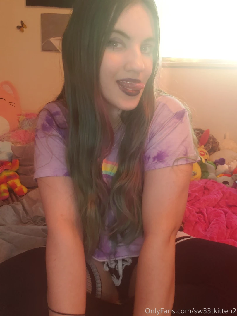 sw33tkitten2 Onlyfans leaked photo 18219911 on Hotleaks.tv