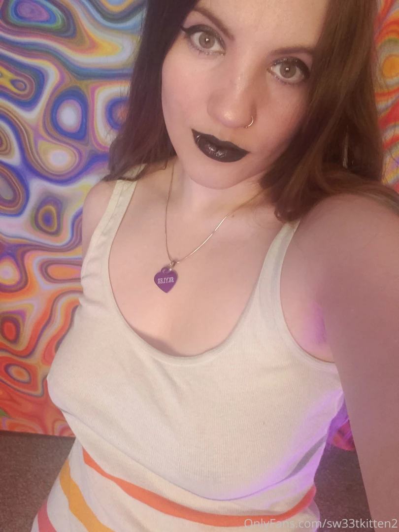 sw33tkitten2 Onlyfans leaked photo 18220586 on Hotleaks.tv