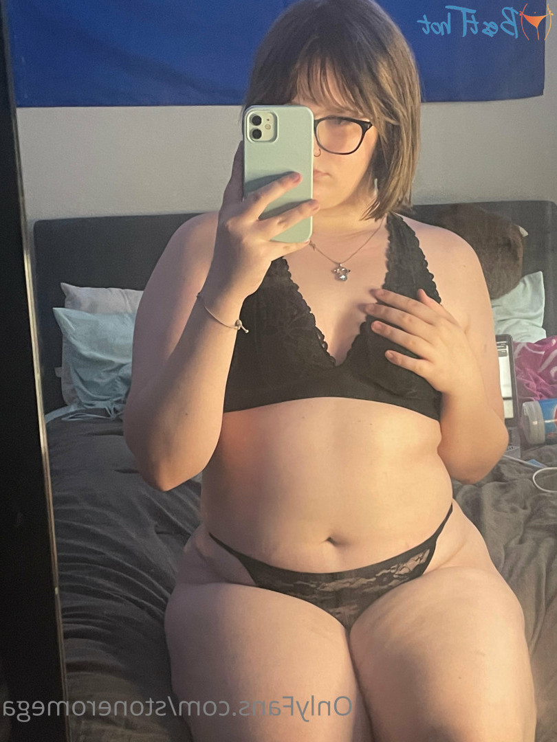 stoneromega Onlyfans leaked photo 18220544 on Hotleaks.tv