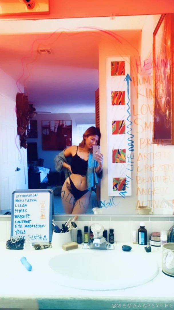 goddessemberz Onlyfans leaked photo 18219512 on Hotleaks.tv