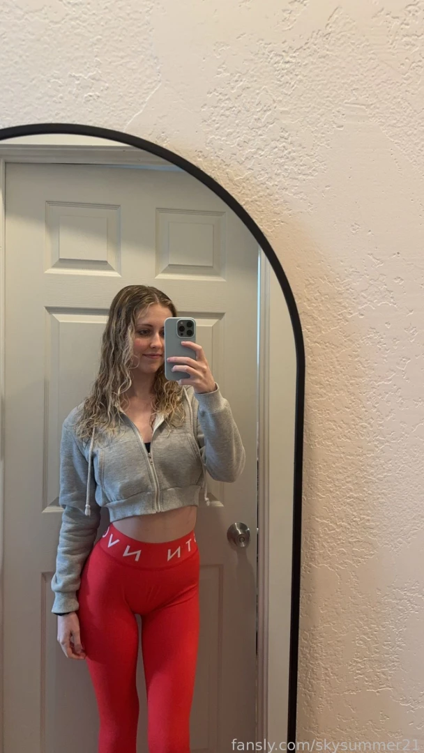 skysummer21 Onlyfans leaked photo 18218377 on Hotleaks.tv