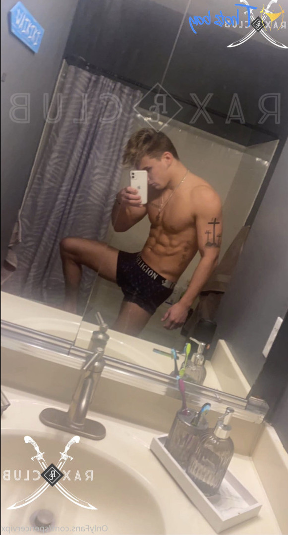 braxtonvipx Onlyfans leaked photo 18203893 on Hotleaks.tv