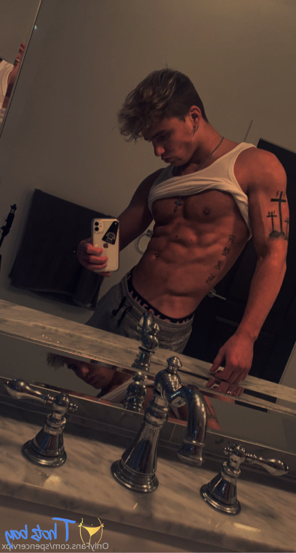 braxtonvipx Onlyfans leaked photo 18203948 on Hotleaks.tv