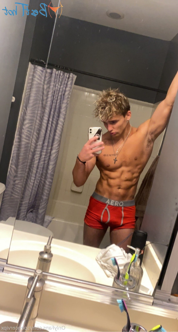 braxtonvipx Onlyfans leaked photo 18203984 on Hotleaks.tv