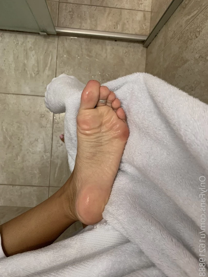 Thata [ thatafeet ] Onlyfans leaked photo 1160945 on Hotleaks.tv