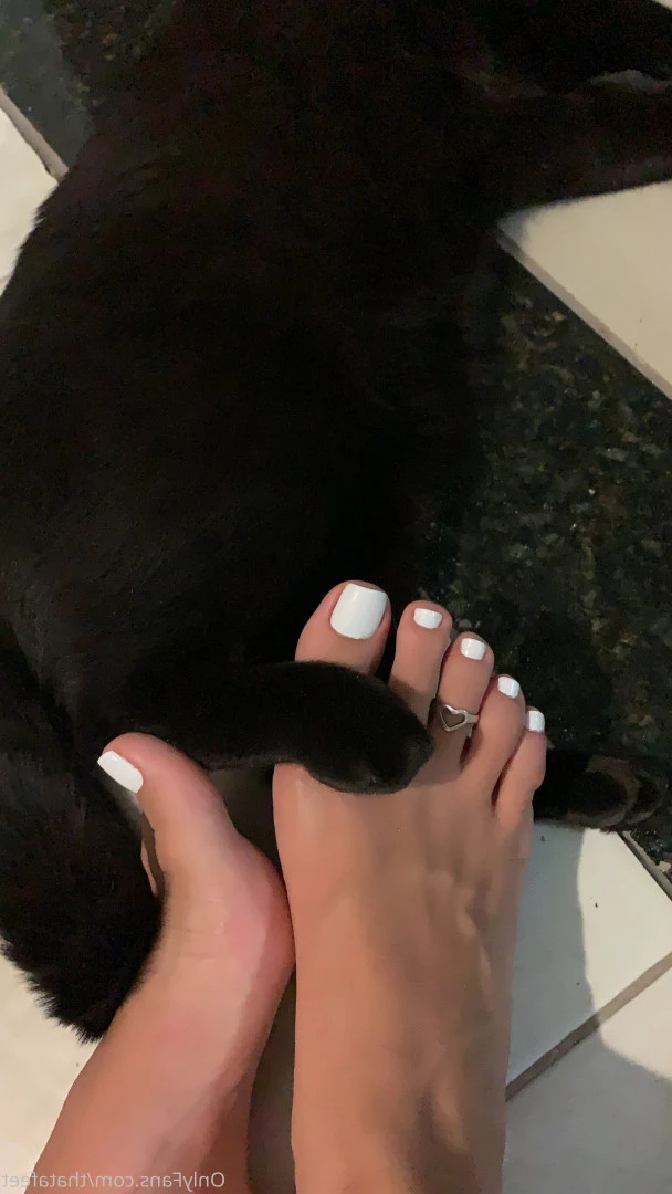Thata [ thatafeet ] Onlyfans leaked photo 16623038 on Hotleaks.tv