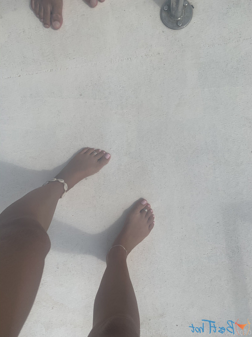 Thata [ thatafeet ] Onlyfans leaked photo 16625039 on Hotleaks.tv