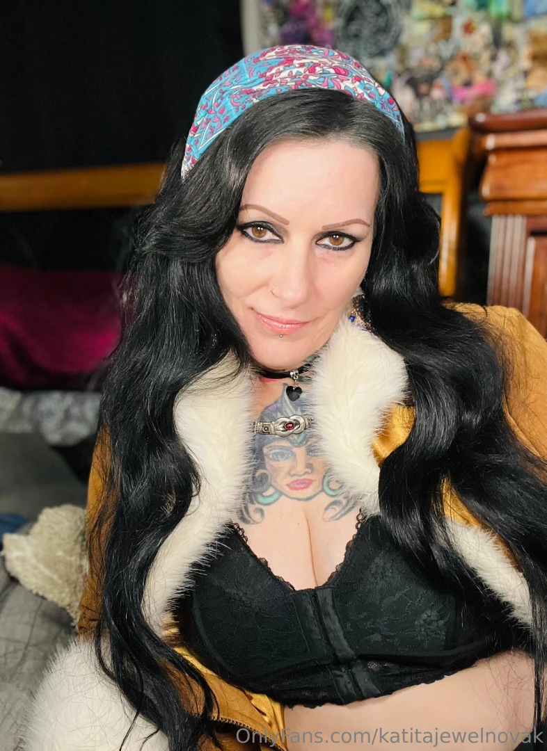 katitajewelnovak Onlyfans leaked photo 18449396 on Hotleaks.tv
