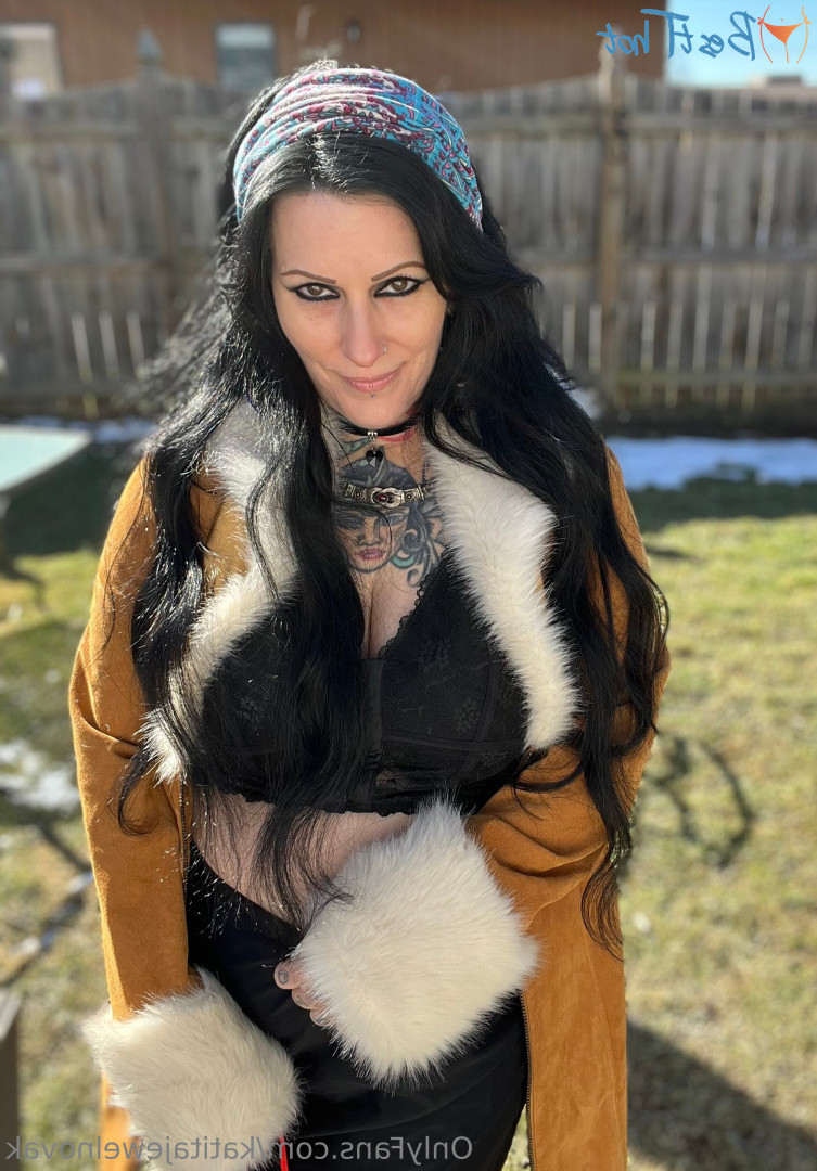 katitajewelnovak Onlyfans leaked photo 18449424 on Hotleaks.tv