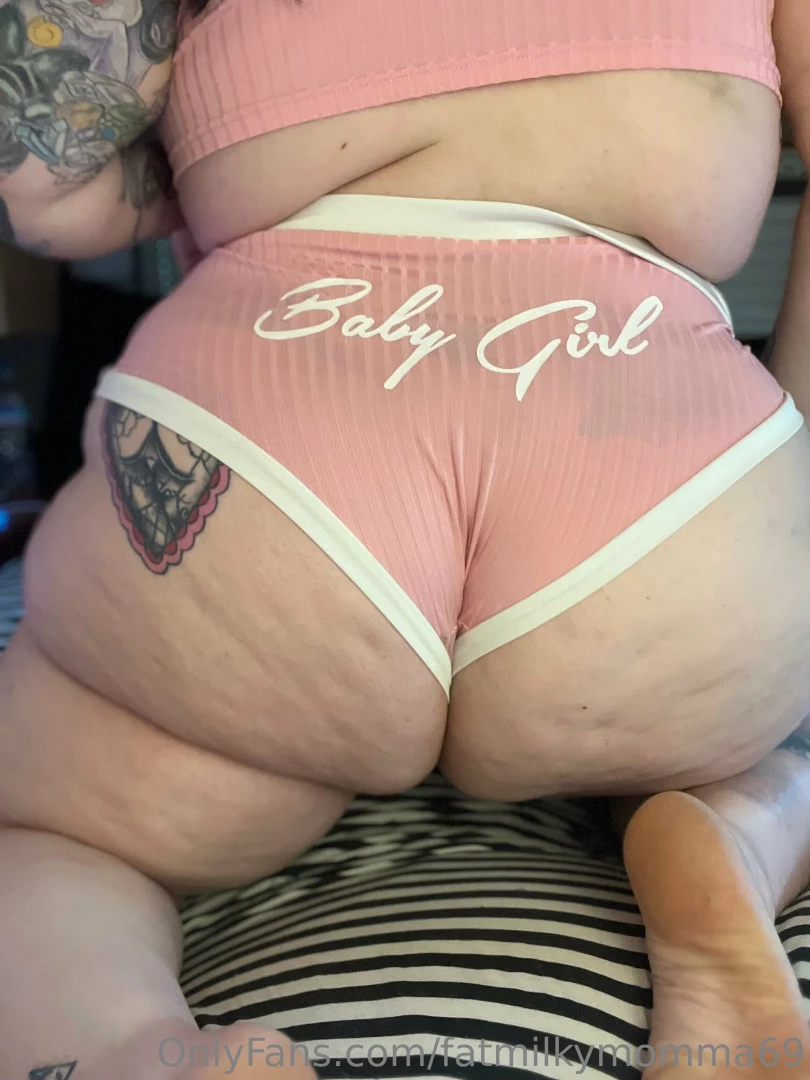 fatmilkymomma69 Onlyfans leaked photo 18224525 on Hotleaks.tv