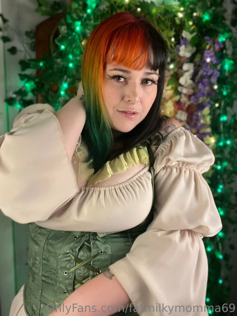 fatmilkymomma69 Onlyfans leaked photo 18227746 on Hotleaks.tv