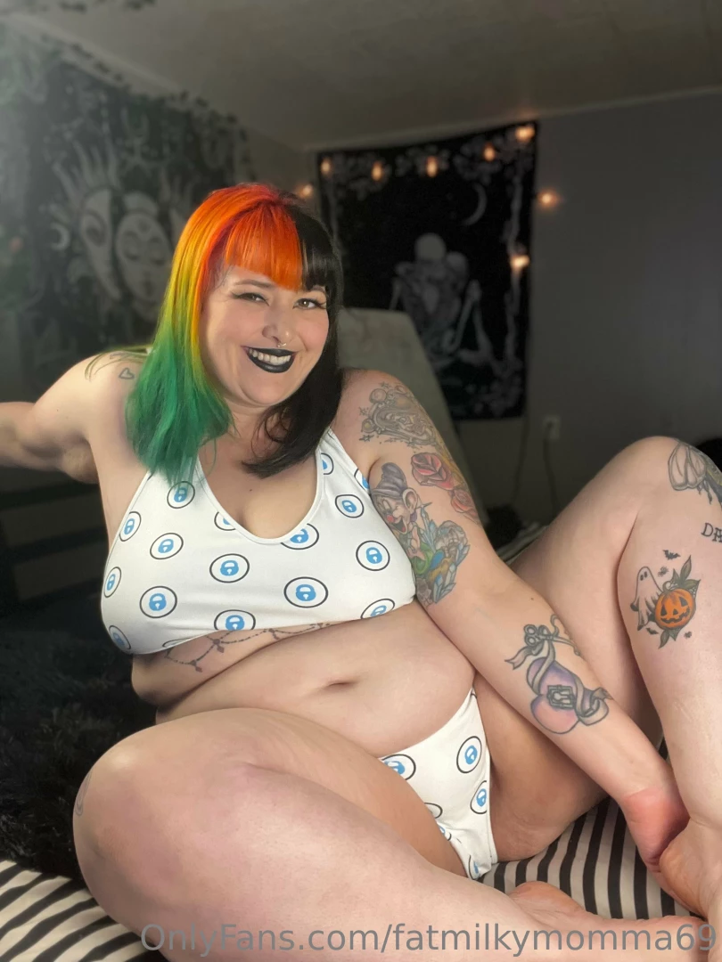 fatmilkymomma69 Onlyfans leaked photo 18227822 on Hotleaks.tv