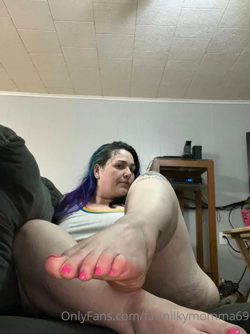 fatmilkymomma69 Onlyfans leaked photo 18321136 on Hotleaks.tv