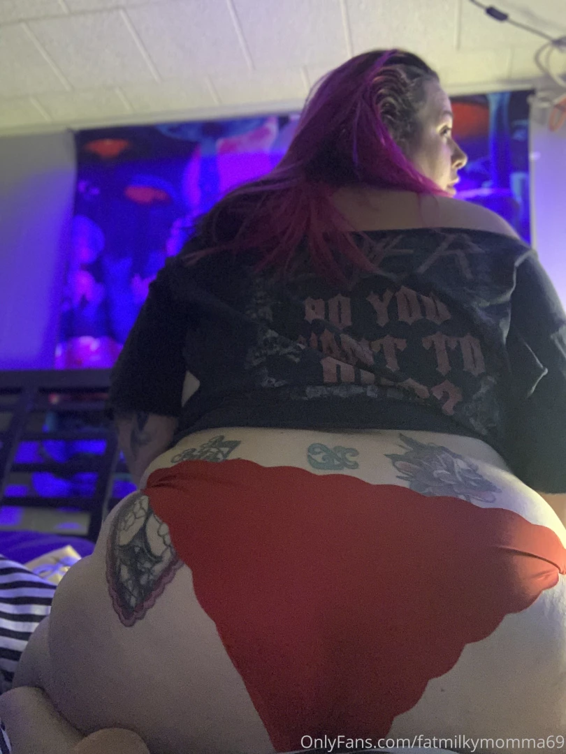fatmilkymomma69 Onlyfans leaked photo 18323812 on Hotleaks.tv