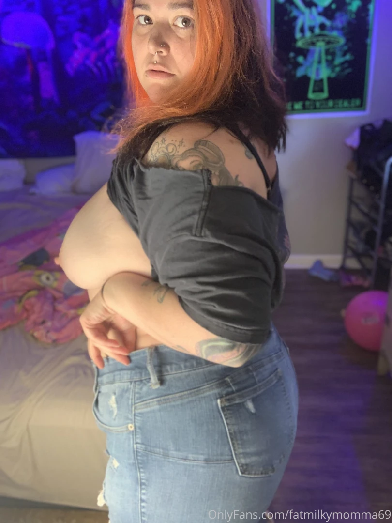 fatmilkymomma69 Onlyfans leaked photo 18325212 on Hotleaks.tv