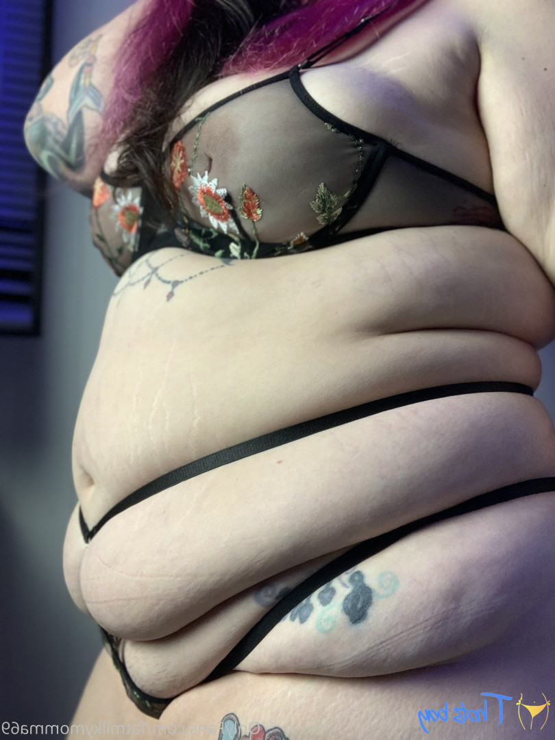 fatmilkymomma69 Onlyfans leaked photo 18328338 on Hotleaks.tv