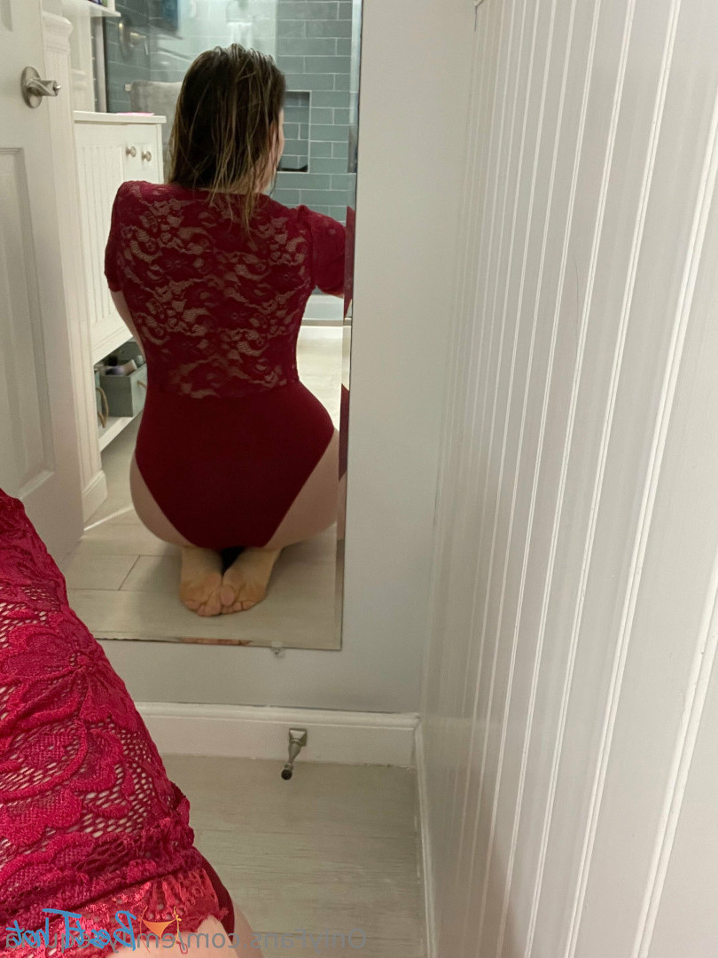 emilysequoia Onlyfans leaked photo 18227629 on Hotleaks.tv