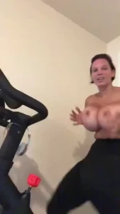 Brittany Elizabeth [ thebrittanyxoxo ] Onlyfans leaked video 18359898 on Hotleaks.tv