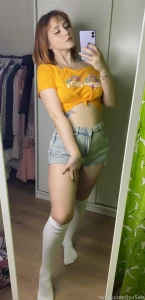 18497832